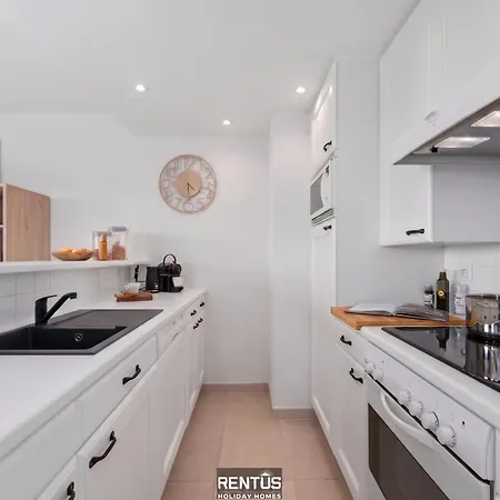 Sialamer - Cozy Seaside With Sunny Terrace Apartament *